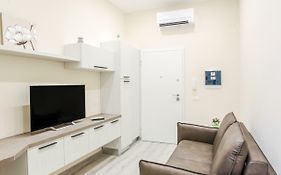Bari Centrale Railway Station Apartment